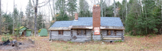 Panorama of the cabin.