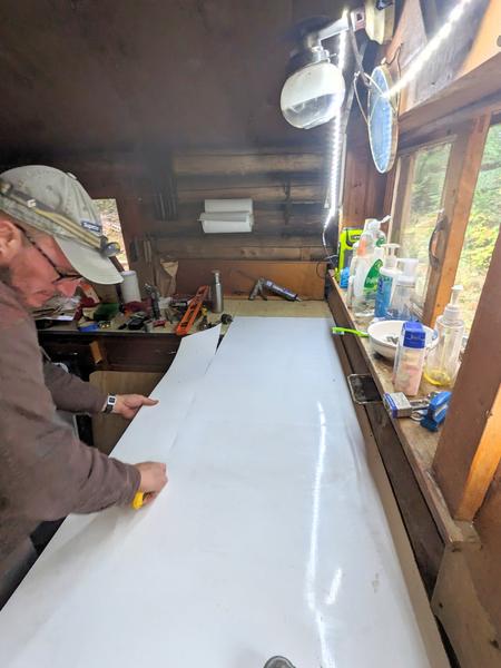 Andy cutting the countertop to size.